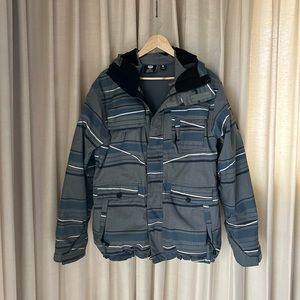 686 Men 2 pc Insulated ski/snowboard Jacket, small